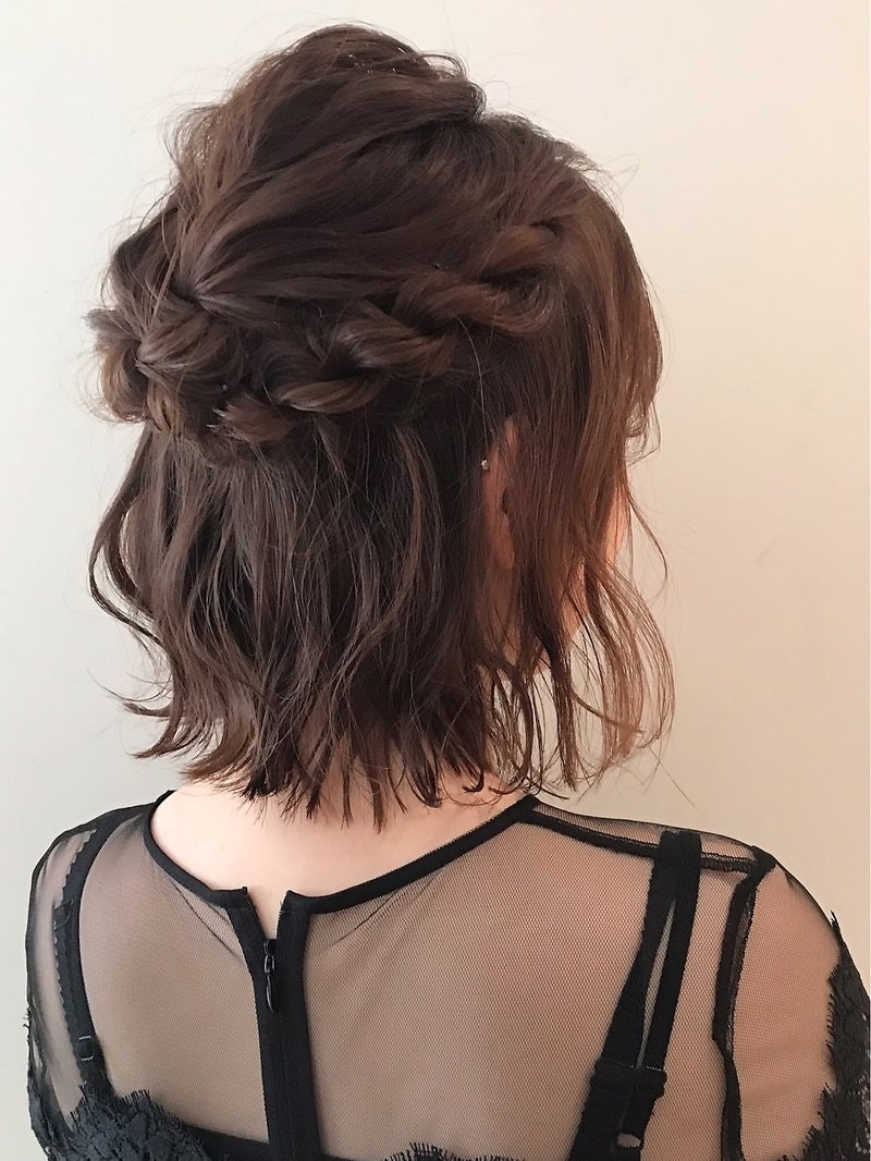 彼とのデートはもう間近 レングス別 春ヘアアレンジで 目指せ愛され彼女 ホットペッパービューティーマガジン 彼とのデートはもう間近 レングス別 春ヘアアレンジで 目指せ愛され彼女 ホットペッパービューティーマガジン