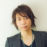 声優 諏訪部順一インタビュー「一生懸命頑張っている人を陰ながら支えるところは似ています」
