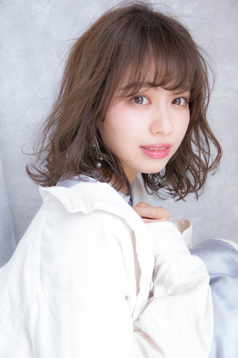 クリスマスはいつもより特別な自分に♡ボブヘアさん必見の華やかヘアアレンジ15選のサムネイル画像