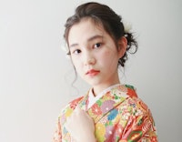 成人式は黒髪や暗髪で迎えたい 21年版 お手本にできる 大人っぽアレンジ特集 ホットペッパービューティーマガジン 成人式は黒髪や暗髪で迎えたい 21年版 お手本にできる 大人っぽアレンジ特集 ホットペッパービューティーマガジン