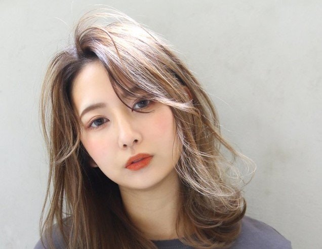 面長さんに似合う 前髪なし スタイルとは レングス別のおすすめヘアもご紹介 ホットペッパービューティーマガジン 面長さんに似合う 前髪なし スタイルとは レングス別のおすすめヘアもご紹介 ホットペッパービューティーマガジン