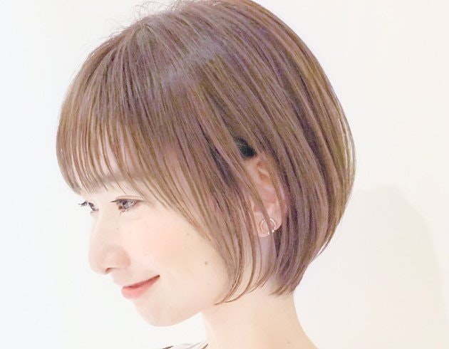 面長さんにも似合わせ 前下がりボブ でかわいくなれるポイントは ホットペッパービューティーマガジン 面長さんにも似合わせ 前下がりボブ でかわいくなれるポイントは ホットペッパービューティーマガジン