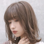 エラ張り顔 に似合う髪型とは ショート ロング ベース顔を小顔に見せるヘアスタイル集 ホットペッパービューティーマガジン エラ張り顔 に似合う髪型とは ショート ロング ベース顔を小顔に見せるヘアスタイル集 ホットペッパービューティーマガジン