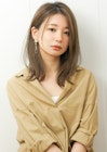 ふんわり大人可愛い小顔アッシュベージュ×ワンカール外はねボブ