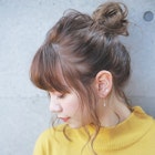 秋冬こそ可愛さがグッと増す!ニットとの相性抜群お団子ヘア♪