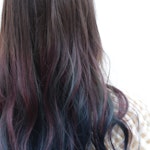 ヘアマニキュアって何 特徴やヘアカラーとの違いを解説 ホットペッパービューティーマガジン ヘアマニキュアって何 特徴やヘアカラーとの違いを解説 ホットペッパービューティーマガジン