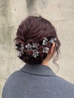 21 卒業式後のパーティーの髪型って ドレス姿を華やかにするアレンジ特集 ホットペッパービューティーマガジン