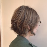 即おしゃれ見えする メッシュ に注目 ハイライトとの違いやレングス別スタイルを大特集 ホットペッパービューティーマガジン 即おしゃれ見えする メッシュ に注目 ハイライトとの違いやレングス別スタイルを大特集 ホットペッパービューティーマガジン