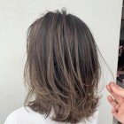 レイヤーロブ_アッシュブラウンネオウルフ外ハネボブ_ba274181