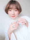 ナチュラルショートスタイル_外ハネボブアッシュブラウン_87060