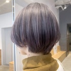 ハイトーンシルバー_外ハネボブアッシュブラウン_ba279751