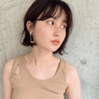 ラフに決まる外ハネボブ×スモーキーカラー