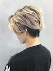 コンマヘアマッシュウルフセンターパートショート_ba294032