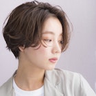 長めな前髪が大人かわいいハンサムショート