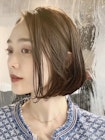 大人のボブ襟足ギリギリのボブミルクティーベージュ