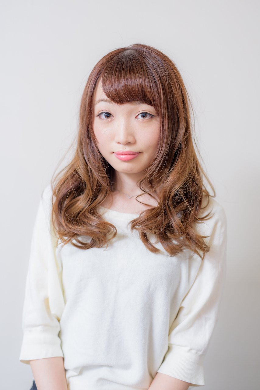 カジュアルカールで小顔☆ハイライト