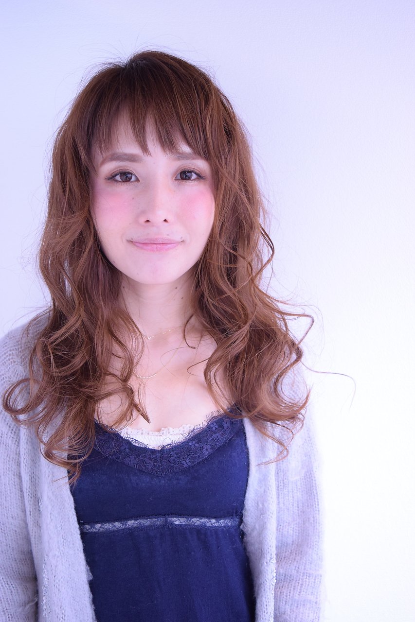 大人可愛いフェミニンルーズウェーブロング【bis高橋隆一】