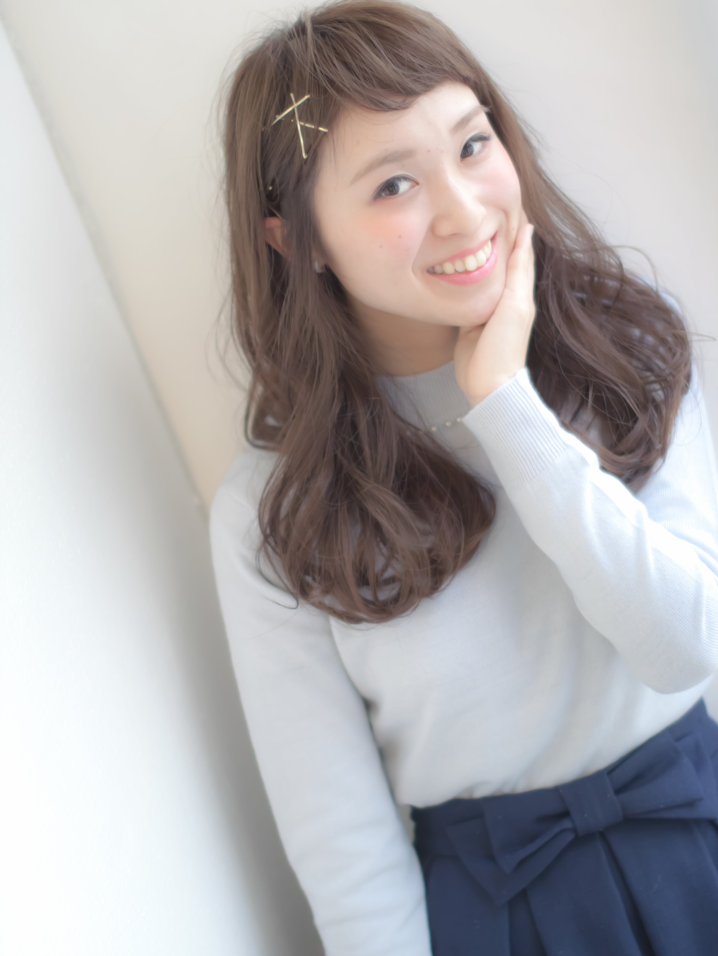 ショートバングで金ピンアレンジ☆