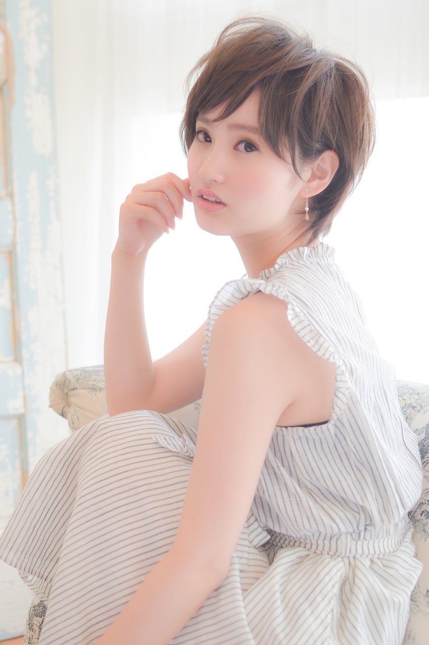 小顔愛され♪ふんわりショート
