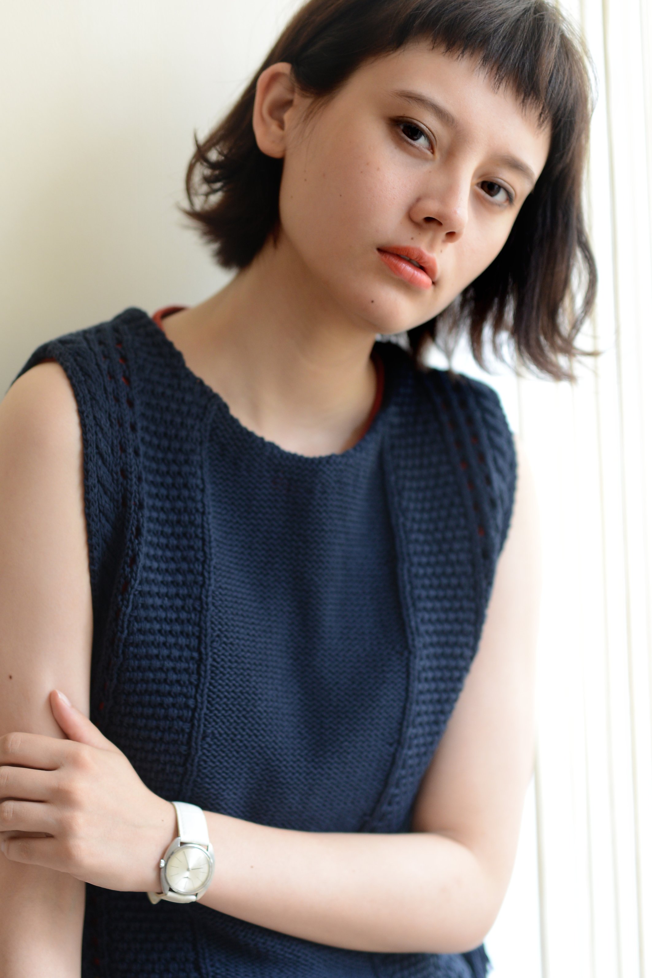 ロック調のグランジヘアが超クール 大人イメージのファッションでキメてみたい ホットペッパービューティーマガジン