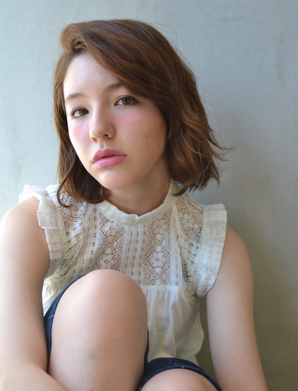 もう輪郭で悩まない 面長さんに似合うシルエットの ワンレンボブ を徹底研究 ホットペッパービューティーマガジン