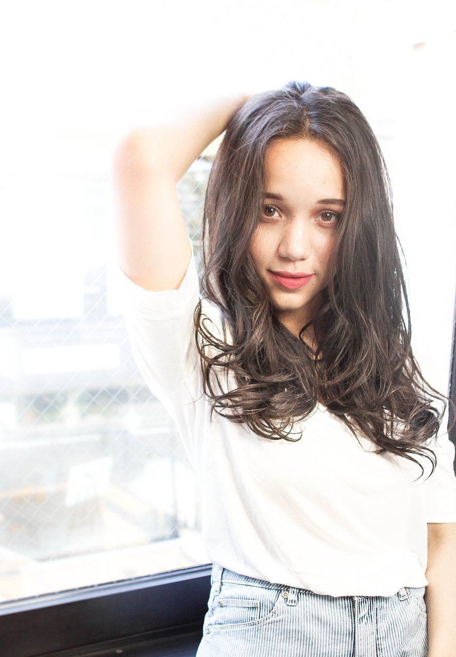 なりたいのは大人可愛いモテ髪 センター分け のヘアスタイル特集 ホットペッパービューティーマガジン