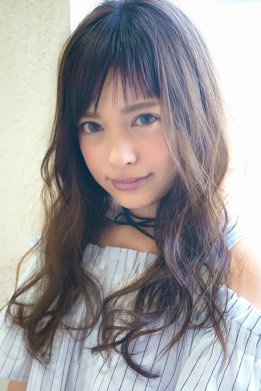 アシメ前髪で見慣れたスタイルにバイバイ セクシーにもキュートにも変身しちゃおう ホットペッパービューティーマガジン