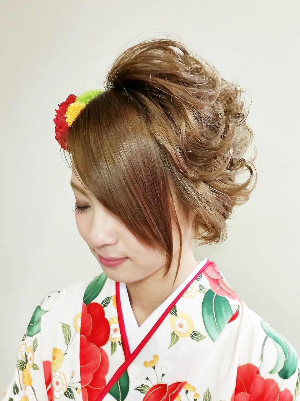 卒業式におすすめ ショートもロングもお任せの袴に似合うヘアアレンジ特集 ホットペッパービューティーマガジン