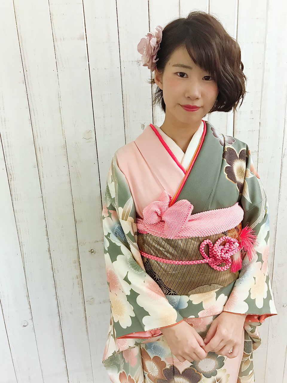 卒業式におすすめ ショートもロングもお任せの袴に似合うヘアアレンジ特集 ホットペッパービューティーマガジン