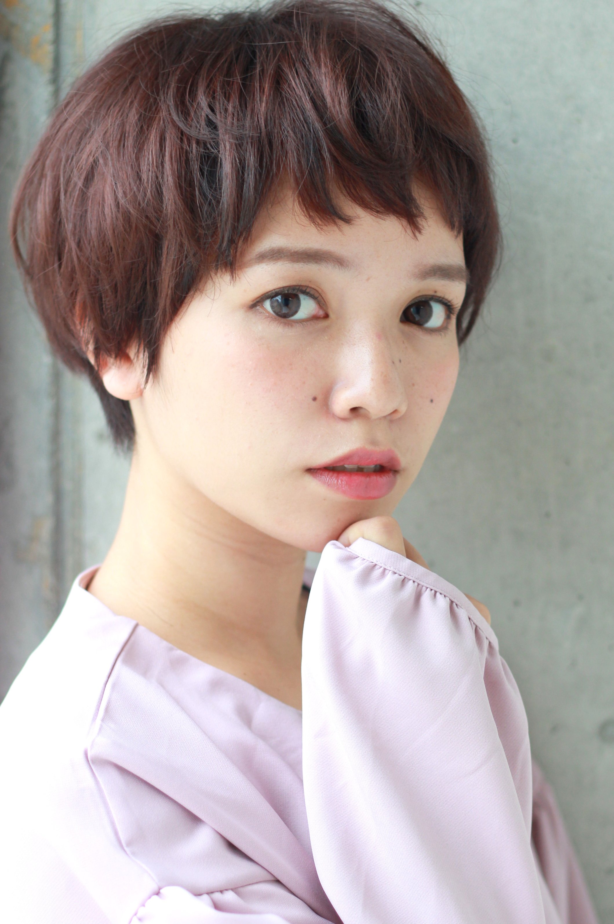 ベリーショートでガーリー気分を高めよう 愛されヘアスタイル16選 ホットペッパービューティーマガジン ベリーショートでガーリー気分を高めよう 愛されヘアスタイル16選 ホットペッパービューティーマガジン