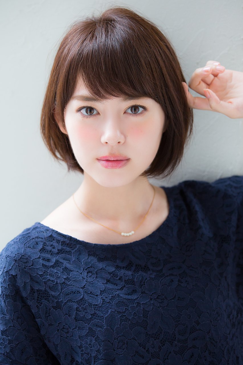 面長さん を小顔に見せる 大人可愛いヘアスタイル ヘアアレンジ特集 ホットペッパービューティーマガジン