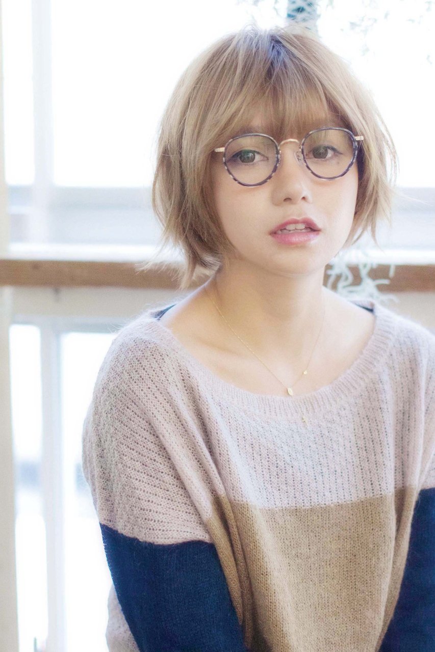 丸みボブでふんわり癒す 今からボブにするならこのスタイルで決まり ホットペッパービューティーマガジン