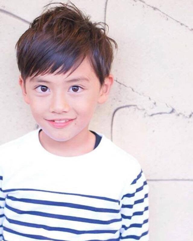 子供だっておしゃれなヘアスタイルに キッズガール ボーイのへアカタログ ホットペッパービューティーマガジン 子供だっておしゃれなヘアスタイルに キッズガール ボーイのへアカタログ ホットペッパービューティーマガジン