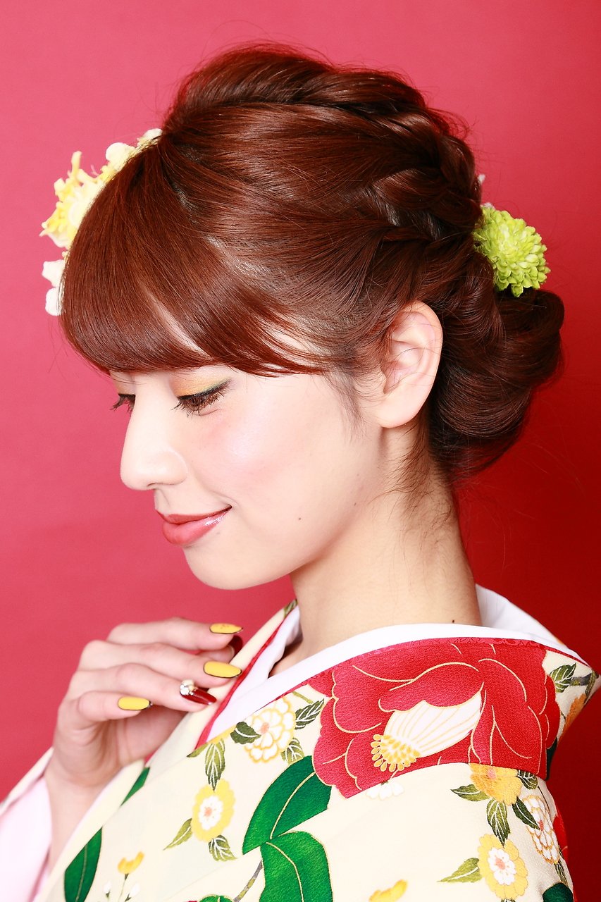 4.14NEW　OPEN！卒業式スタイル★　プレイフルシニヨンスタイル