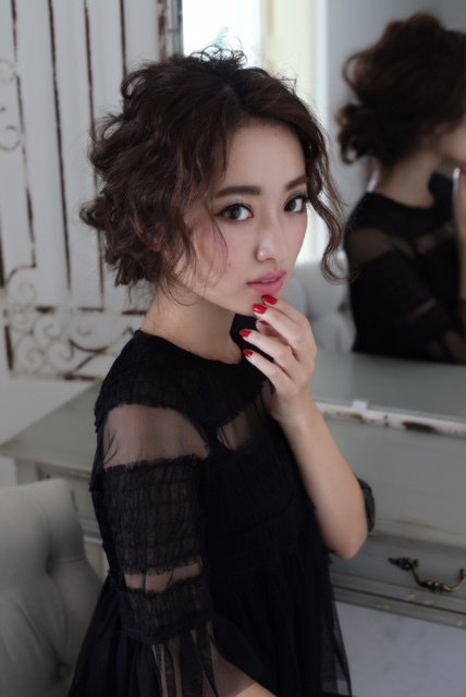 Bella菅野☆褒められ髪☆大人のお呼ばれヘア