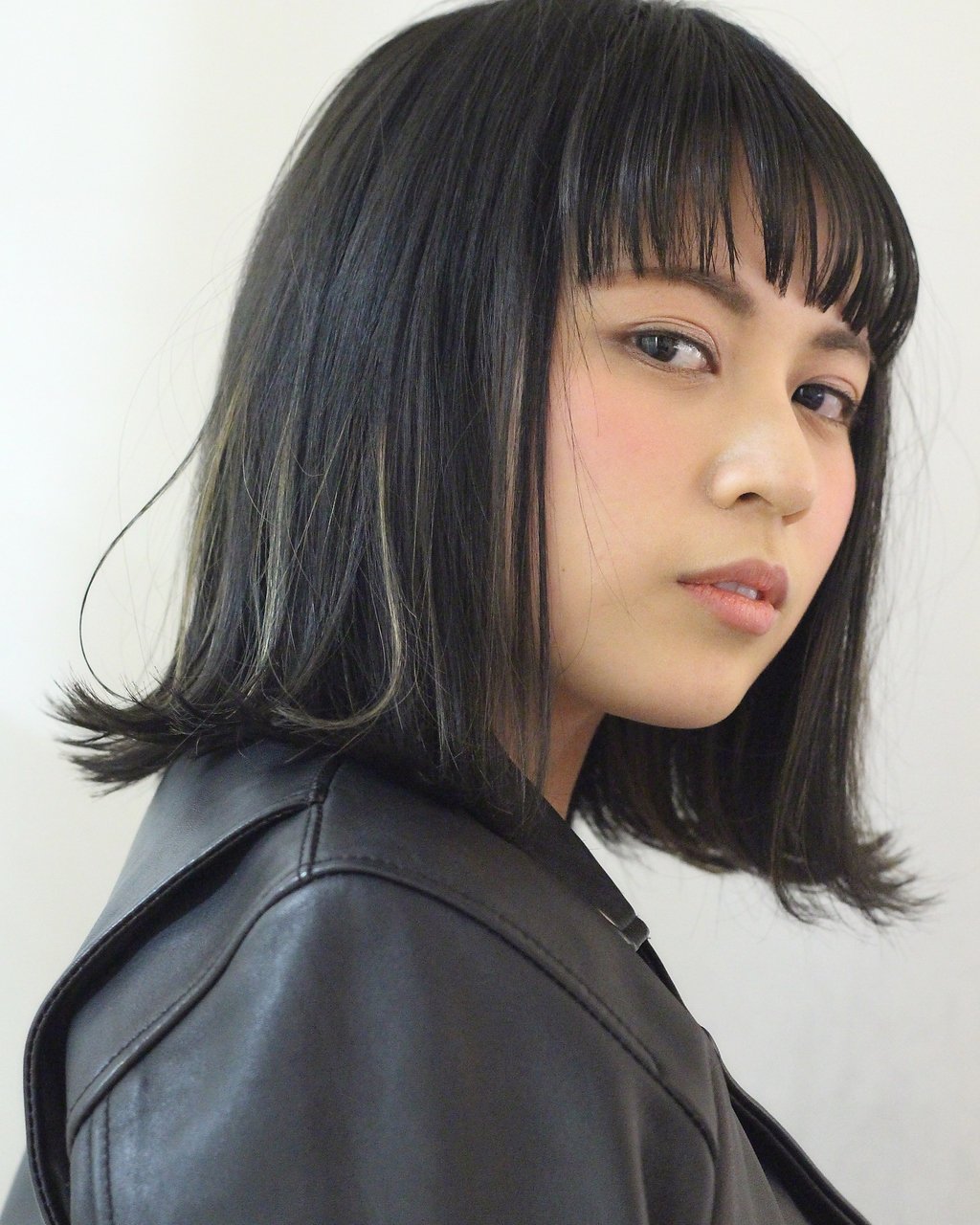 【阿倍野ninon】ダークアッシュ・切りっぱなし外ハネボブ