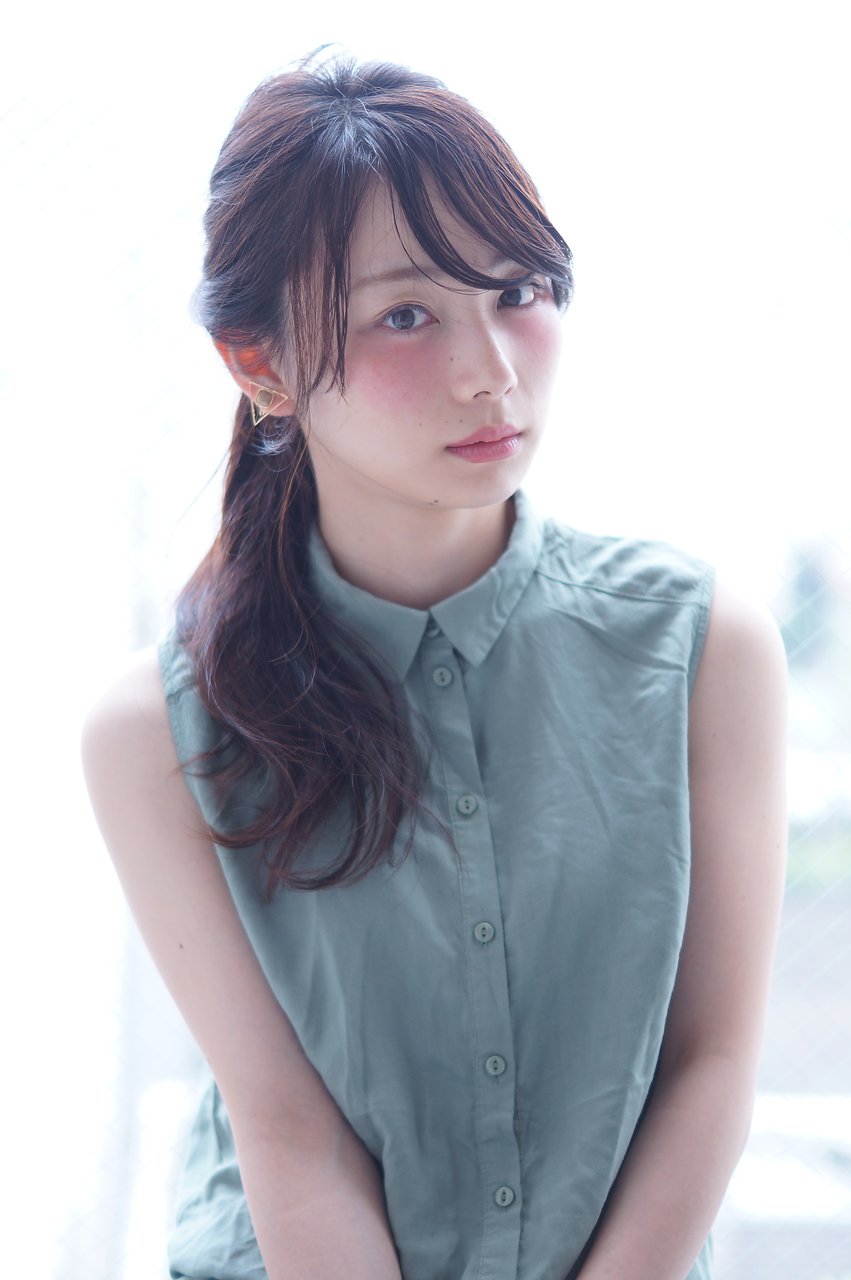 大人カワイイハーフアップスタイル