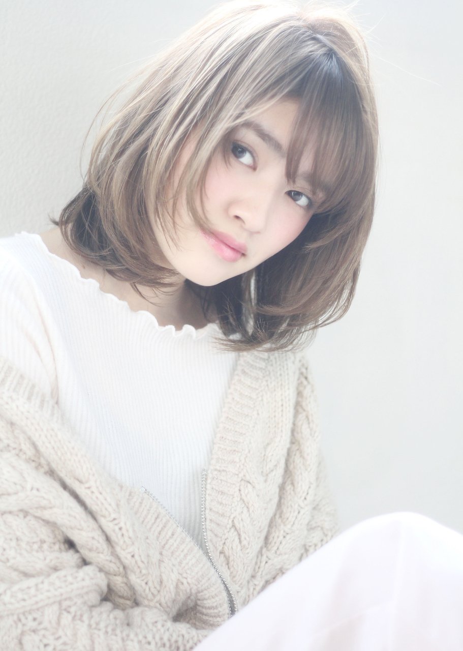 ひし形ミディ（シースルーフリンジバング、スポンテニアス）