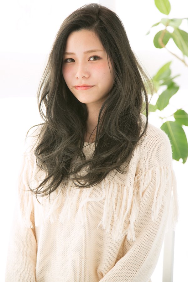 【CASA MADRE】寝グセ風かき上げスタイル☆小顔スタイル