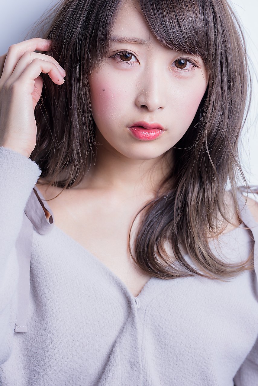 大人かわいいアンニュイカール【miel hair blanc】