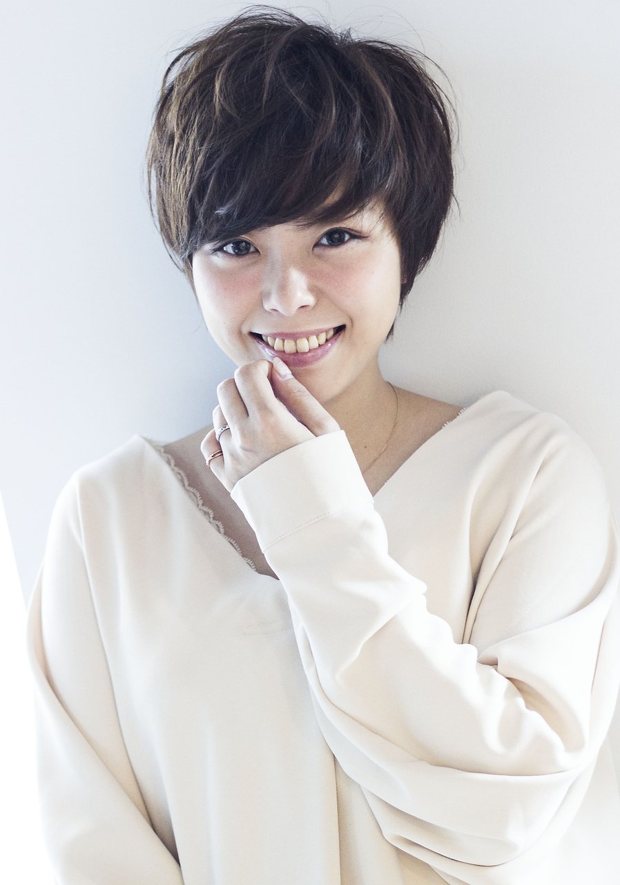 大人かわいい流しバングショート2 / ザシーバイアフロート海老名