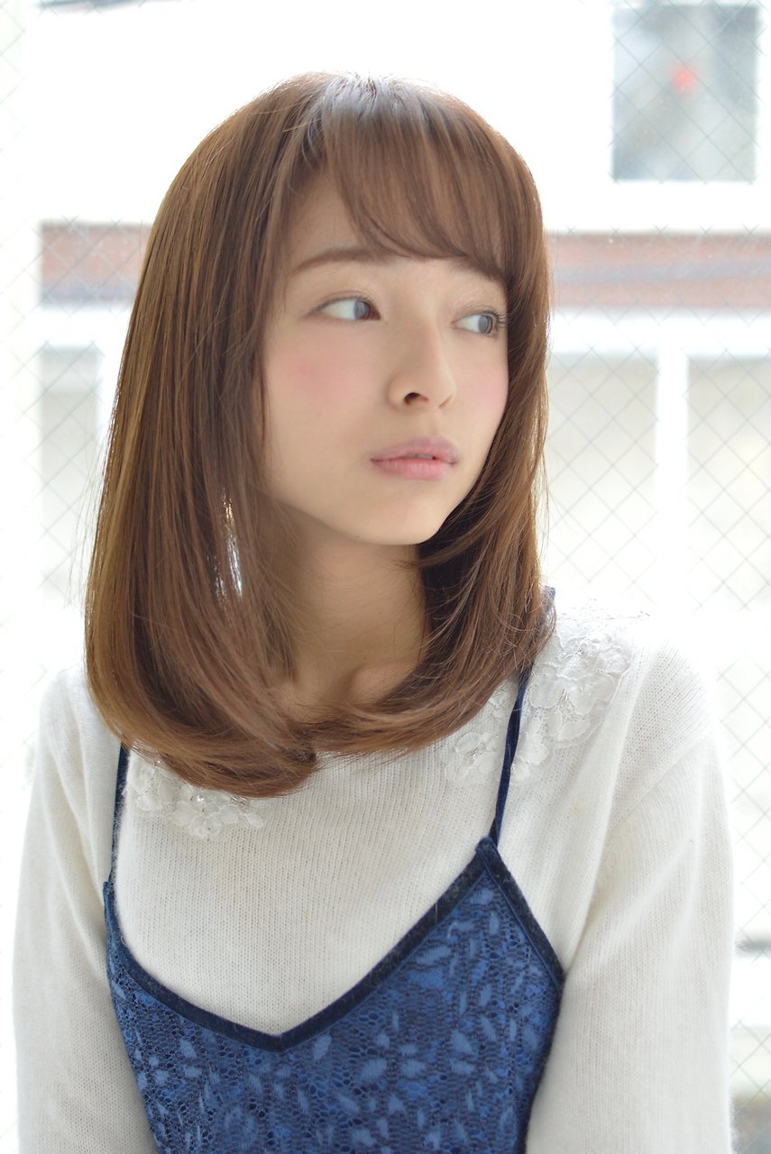 フェミニン内巻きストレート☆