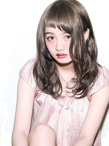 パーマよりもコテ派♪巻き髪のEROブリッと感を出せる☆DISCO