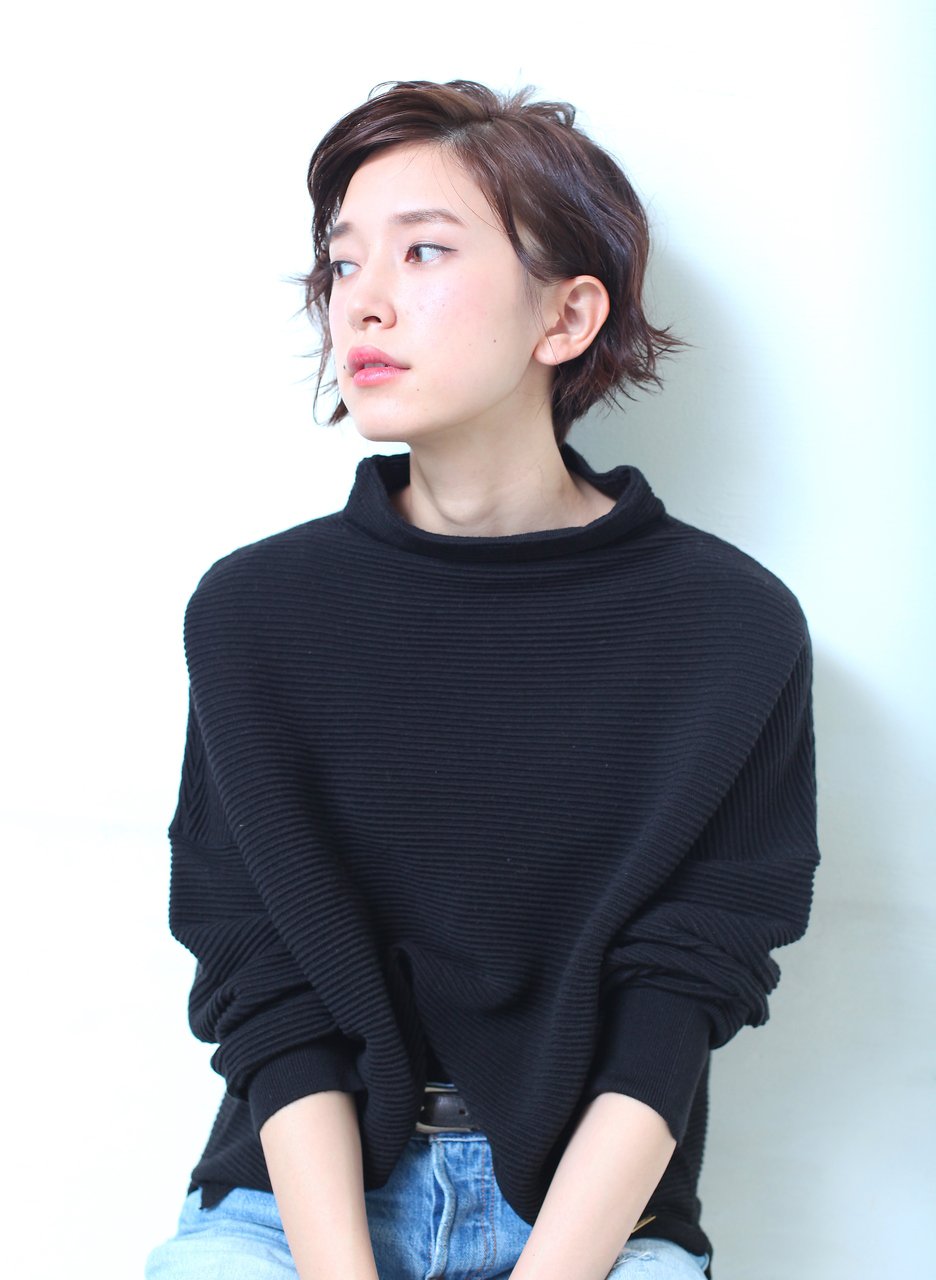 洗練されたオシャレ感のあるショートボブ【Baco.】