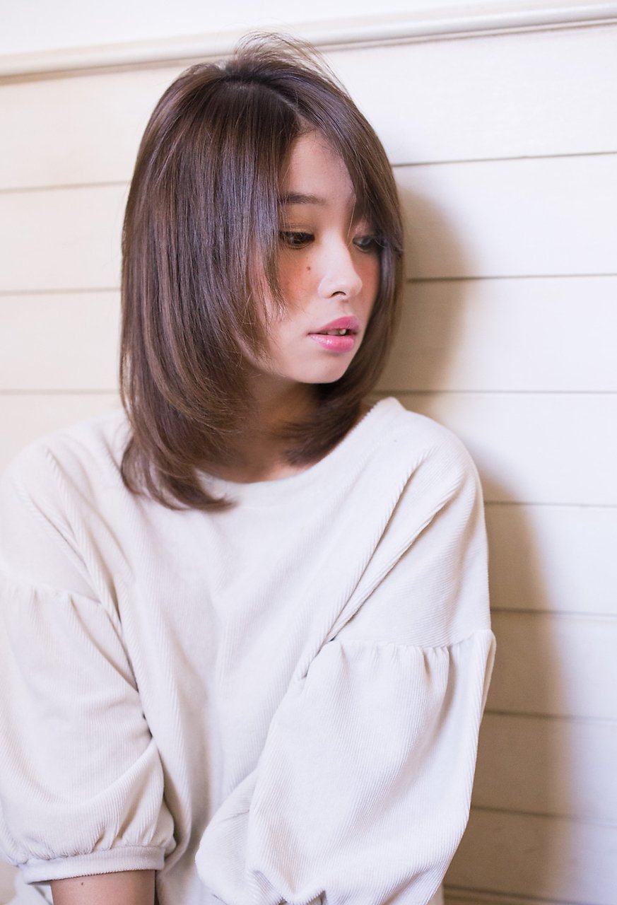 石原ノームコアセミディミルクティーカラー姫カット
