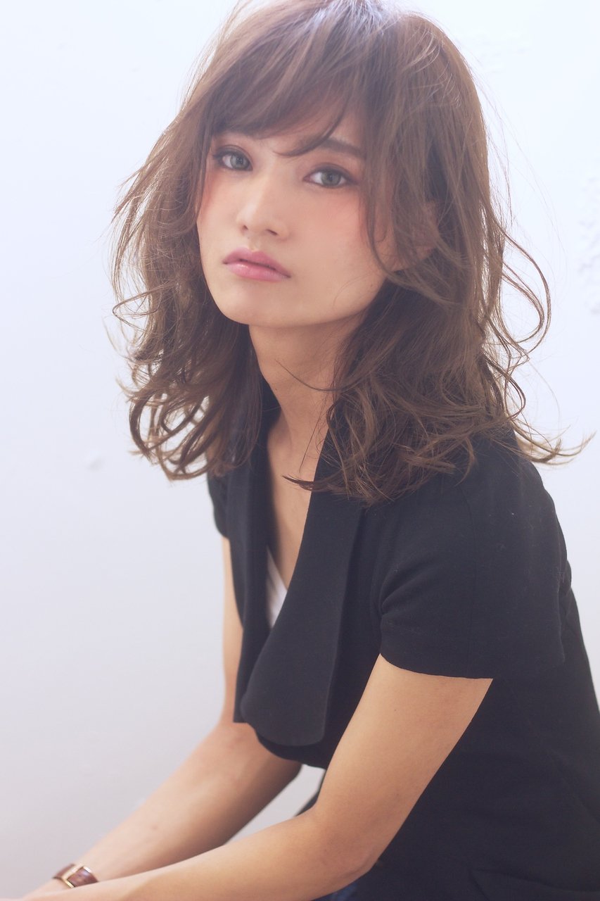 大人カジュアルボリュームウェーブパーマ　