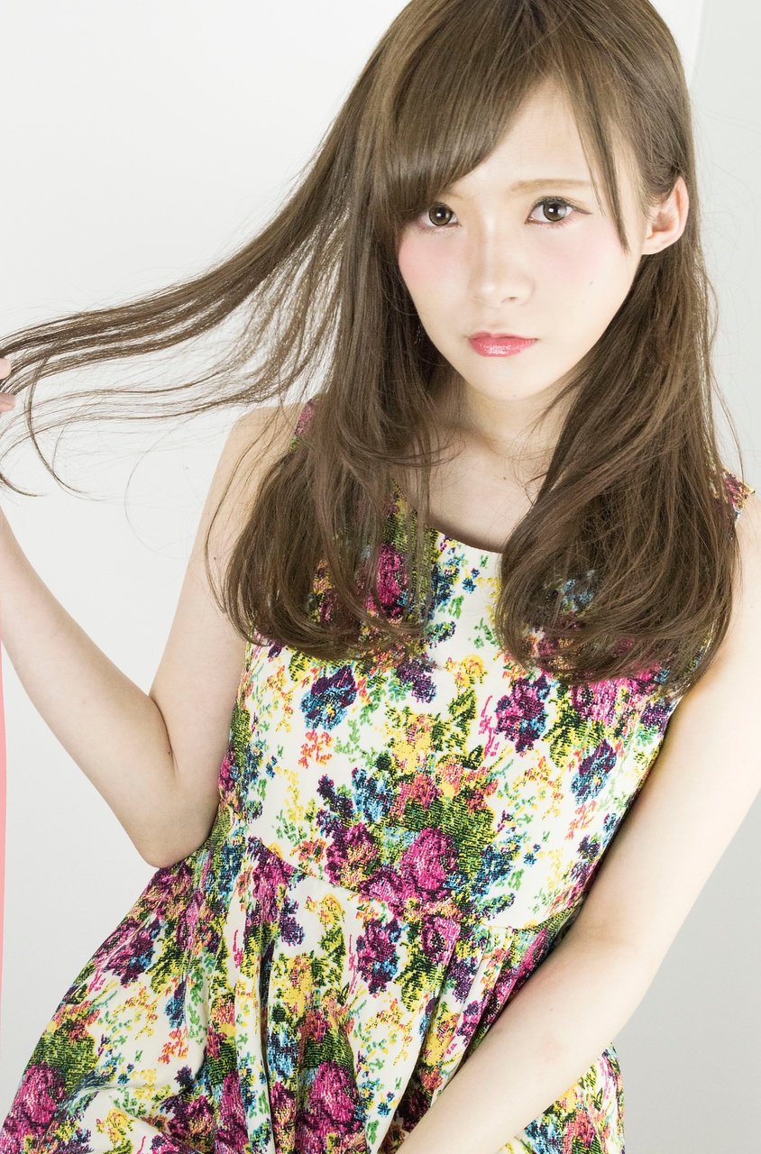 秋のゆるふわセミロング