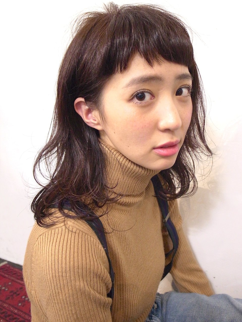 〔people〕外国人風ラウンドバング×ミディアムヘア