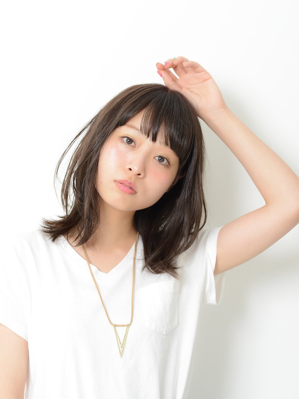 セミウェットナチュラルストレートミディアム