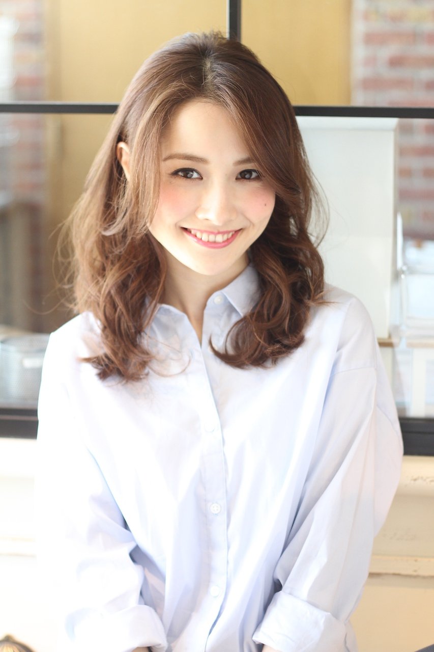 ミセス・大人女子はツヤが命！ロングヘアで美しい髪をあなたに！